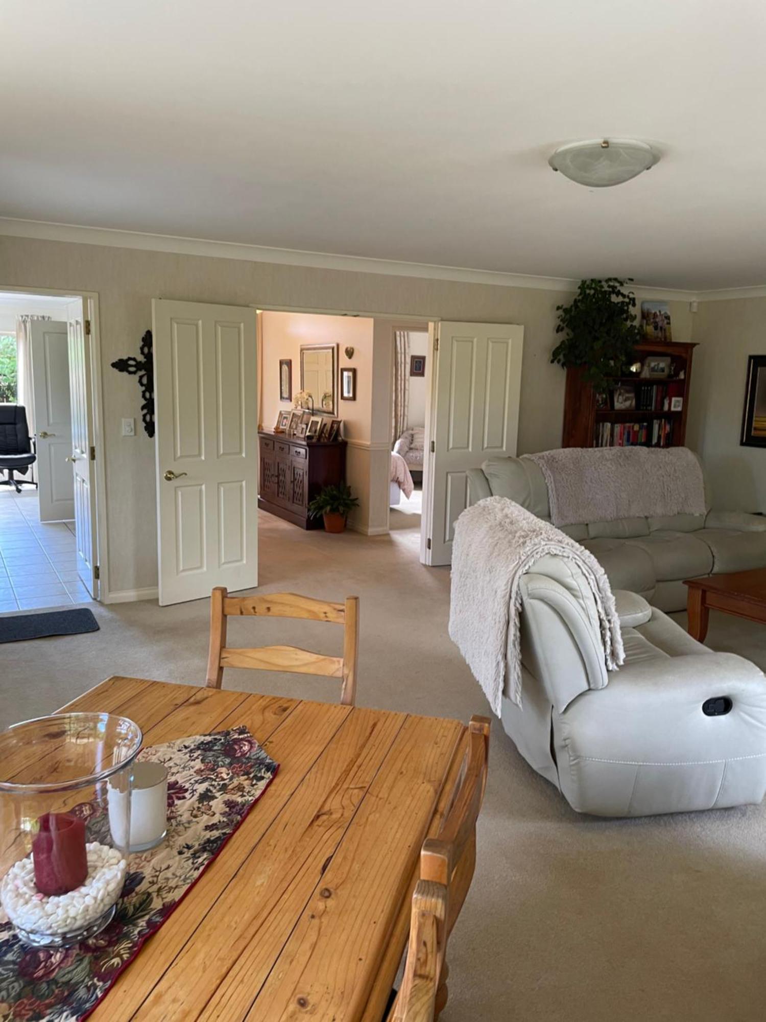 Spacious Home Paraparaumu Exterior photo